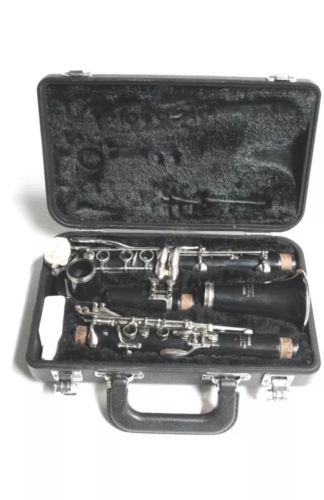 Yamaha Student Clarinet, model 20, w/ Case & Mouthpiece - Made in JAPAN  136999A