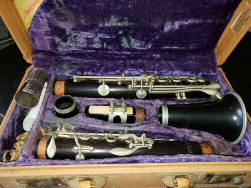 VINTAGE JEAN LASERRE 796 WOOD CLARINET  ITALY