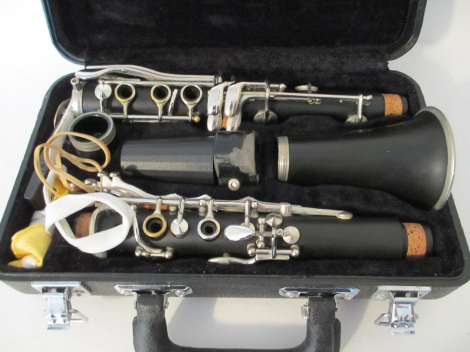 Vintage HTCL # 703168 Clarinet & Case