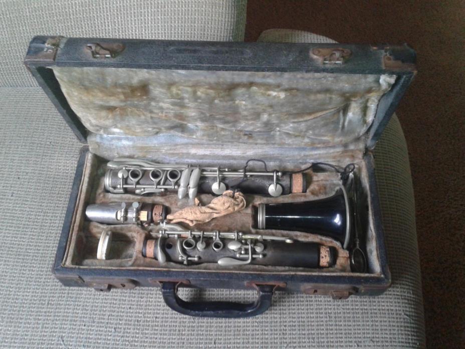 Vintage Continental Colonial Clarinet