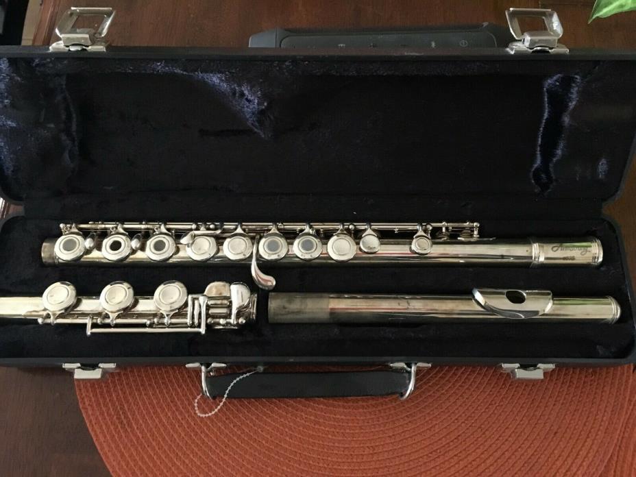 Armstrong 104 Flute Silver Plated With Hardcase