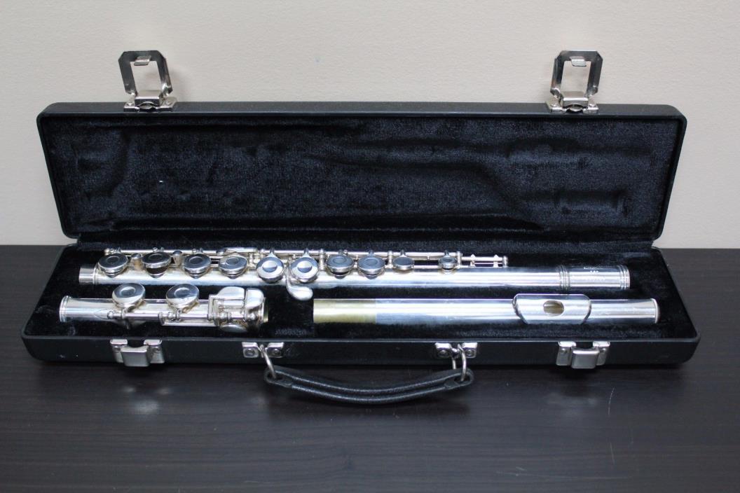 Gemeinhardt 2SP Silver Plated Flute - Straight Headjoint