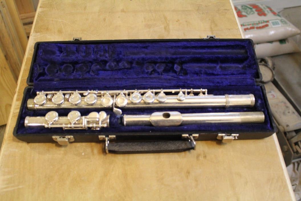 Gemeinhardt Silver Flute M2 with Hard Case