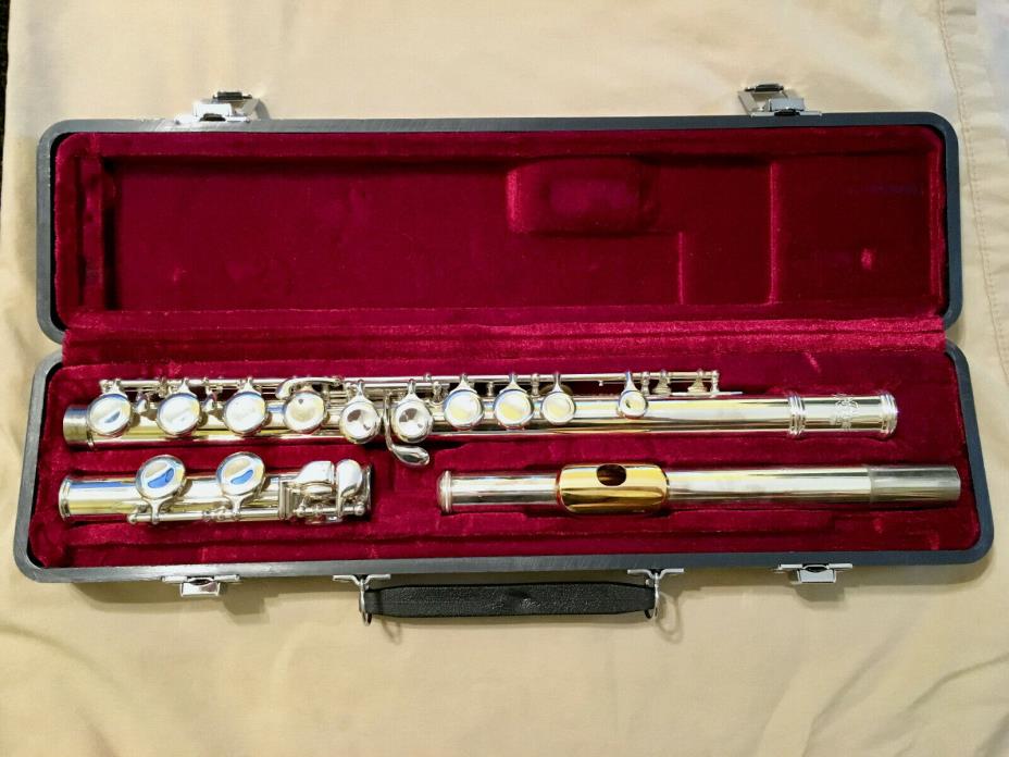 Jupiter Carnegie XL Silver Plated Flute with Gold Lip Plate - GREAT condition!