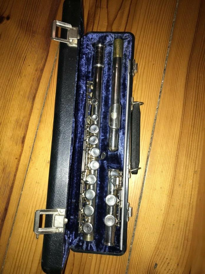 Used Armstrong 104 Flute with Case - 6713 Repaired and Ready