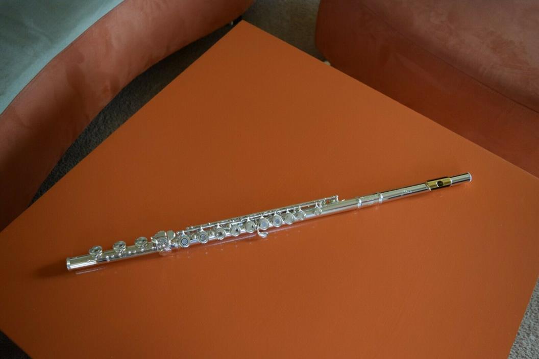 Gemeinhardt 3SHB Series Intermediate Flute Inline G, B Foot, Gold Lip-Plate