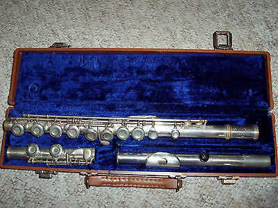 Gemeinhardt M2 [2SP] Silver plated flute in hard case