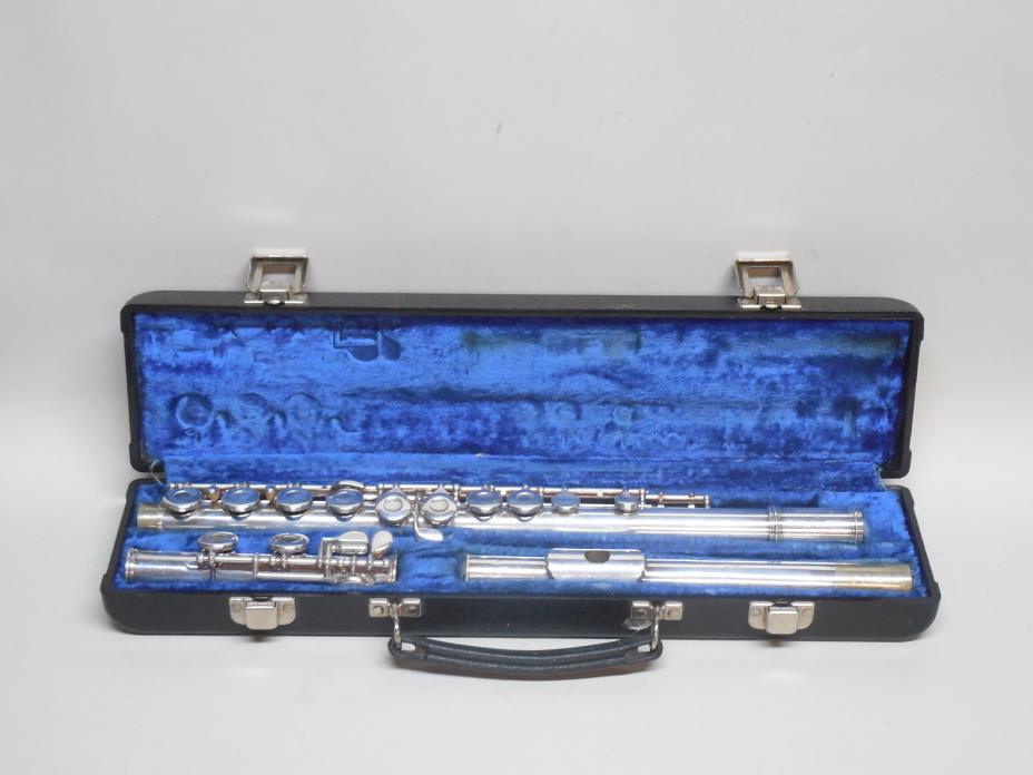 Gemeinhardt M2 USA Silver Plated Flute - Plays Down To Low C - Only $79