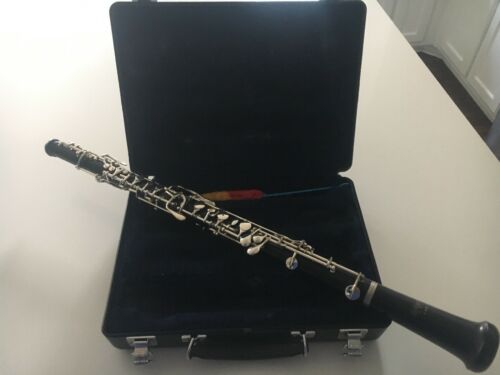 Selmer Oboe Student Model 1492, Great Condition, Sturdy Case! Plays Perfectly!