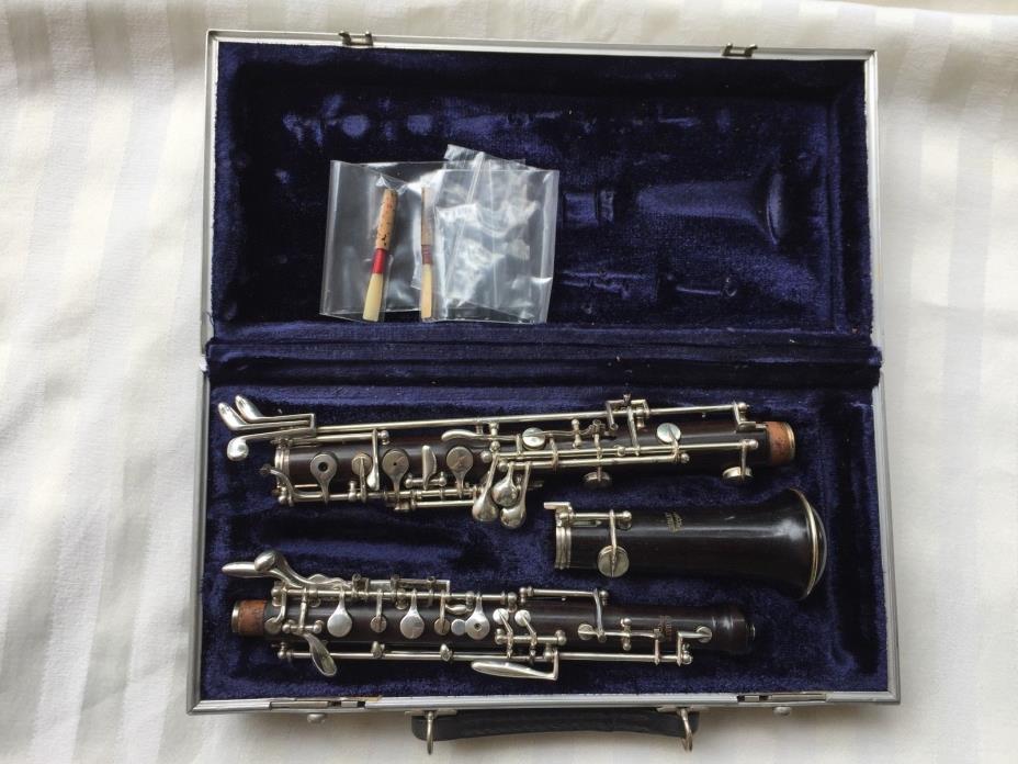 Professional Pre- Loree CABART OBOE Serial # J1081 Wood