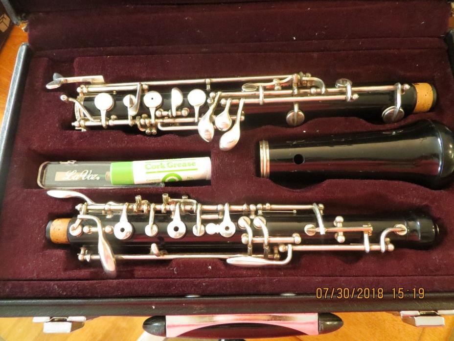 YAMAHA YOB-211 STUDENT OBOE ~ BEAUTIFUL INSTRUMENT! LOOK!