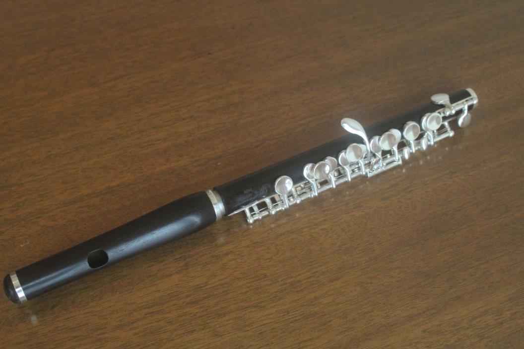 Roy Seaman Grenadilla wood Piccolo with  Black Roo Pads