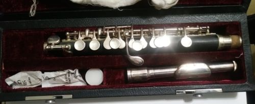 Orpheo Piccolo Ebonite w/Nickel Head Joint & Keys NWT