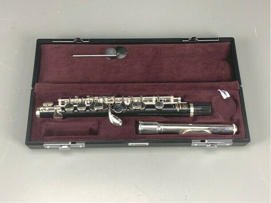 Yamaha YPC-32 Piccolo, ABS Body, Silver Plated Keys and Headjoint FREE SHIPPING