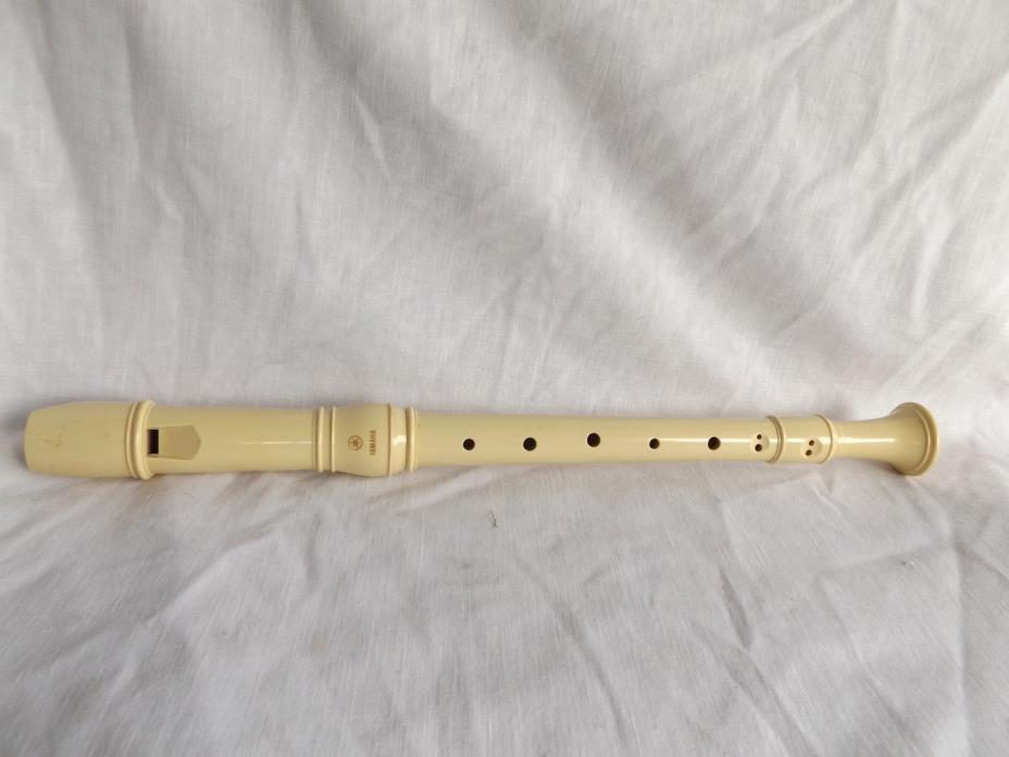 vintage Yamaha Recorder 18