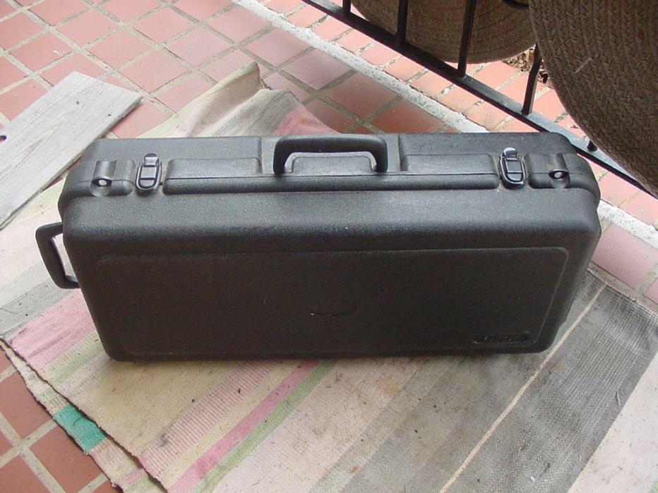 Selmer Alto Saxophone Hard Plastic 2 Handle Case USED  CASE ONLY