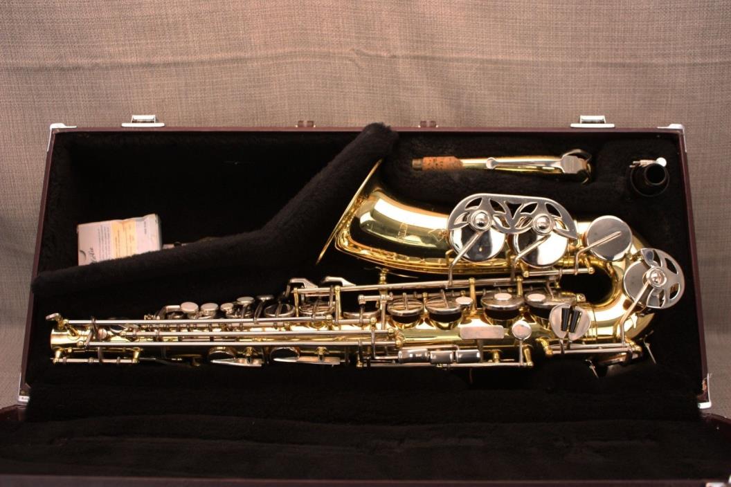 Olds NA62MN Beginner/Student Saxophone