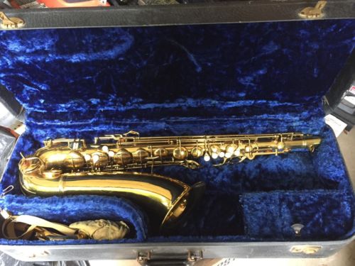 Vintage 1936 Conn Naked Lady Tenor Saxophone Mother of pearl, original hard case