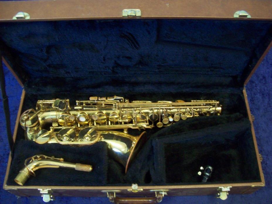 JUPITER SAS-767 ALTO SAXOPHONE + MOUTHPIECE + CASE