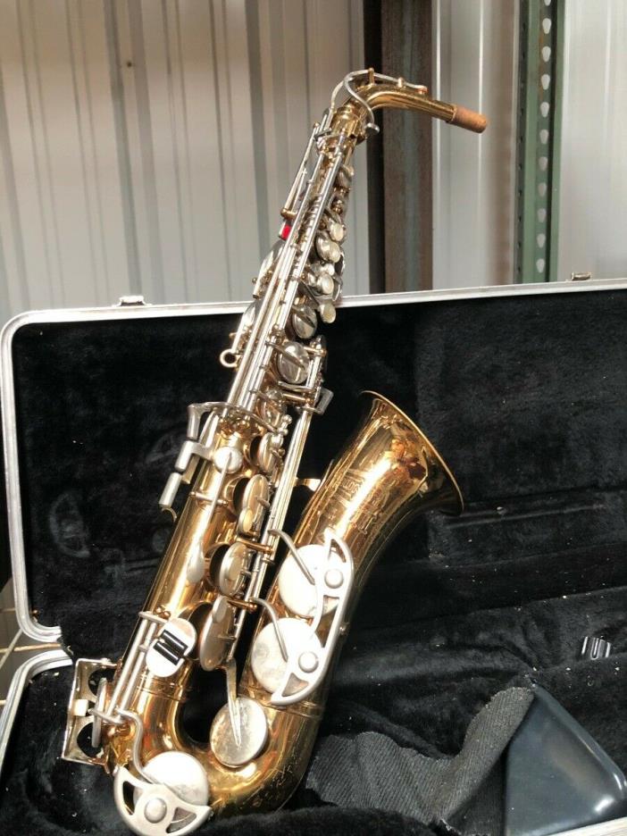 Bundy II Alto Saxophone SN #762887