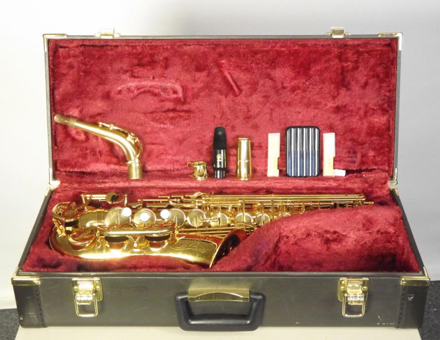 VNice Yamaha YAS575AL Allegro Semi Pro Alto Sax Outfit