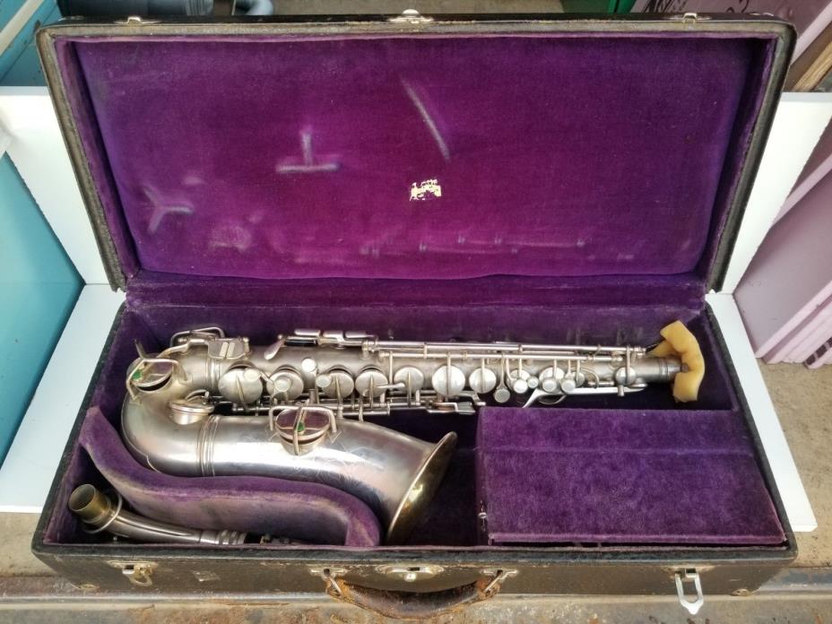 Vintage Antique CG Conn Silver New Wonder Series II Alto Sax Saxophone
