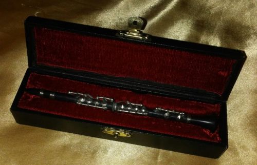 Vintage Salesman Sample Miniature Clarinet In Red Velvet Lined Hard Case * OOAK