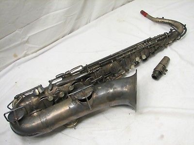 Vintage Frank Holton Saxophone Sax Elkhorn Wis Low Pitch C-Melody Alto Horn