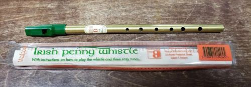 Walton's Irish Penny Whistle In D OPEN BOX USED COMPLETE