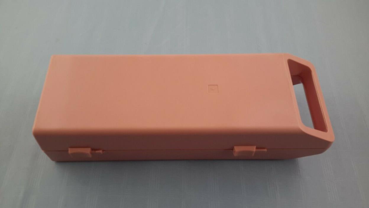 RARE VINTAGE Pink Plastic 15 Cassette Storage Case Sliding Locks w/ Handle