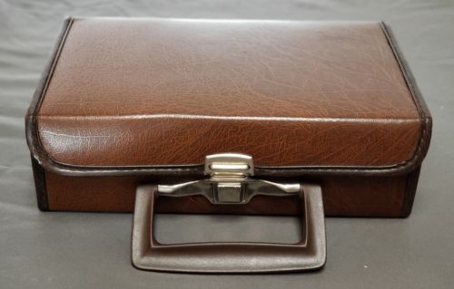 Cassette Tape Carrying Case Travel Case 12 Slots vinyl Brown Audio Vintage