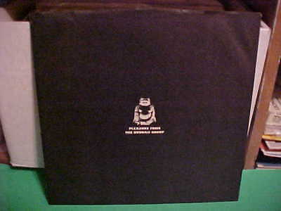 BUDDAH GROUP RECORDS BLACK 12 IN. RECORDS ORIGINAL INNER SLEEVE ONLY NO RECORD