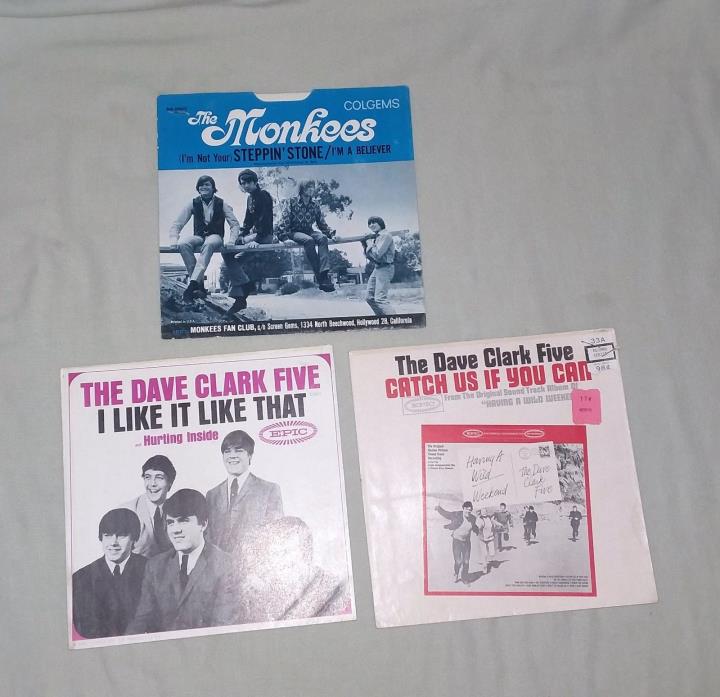 VINTAGE 3 SLEEVES-2 DAVE CLARK FIVE 1965, 1 MONKEES 1966