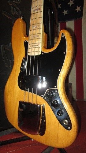 Vintage Original 1974 Fender Jazz Bass Original Natural Finish Original Case
