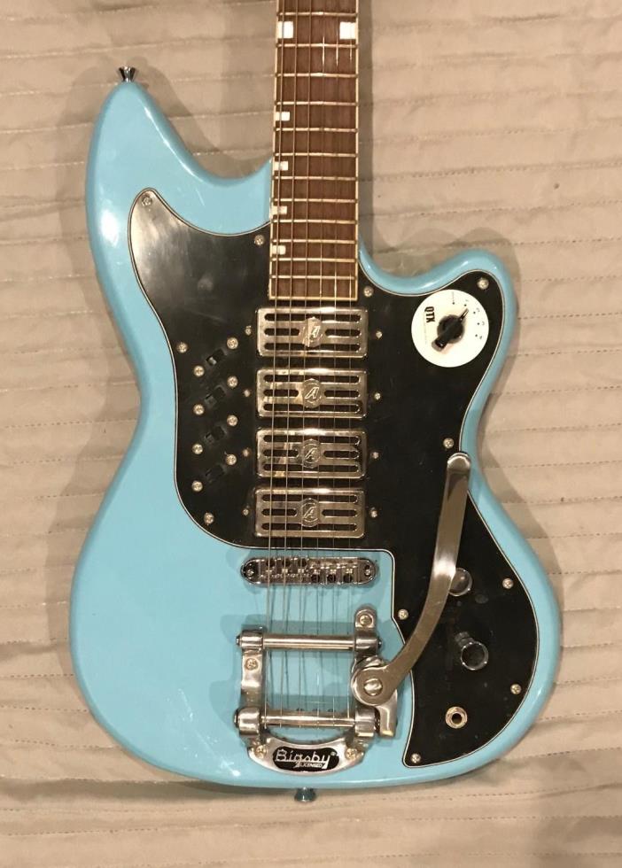 Alden Quadrastar Electric Guitar, Powder Blue
