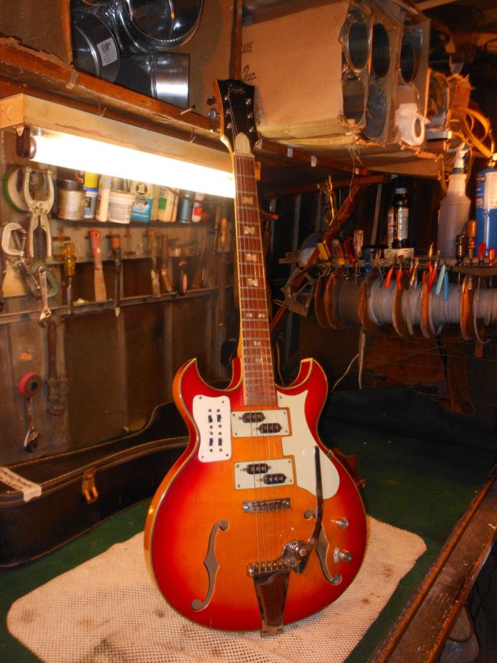 VINTAGE NORMA 4-PICKUP GUITAR  JAPAN-MADE Double Pointed