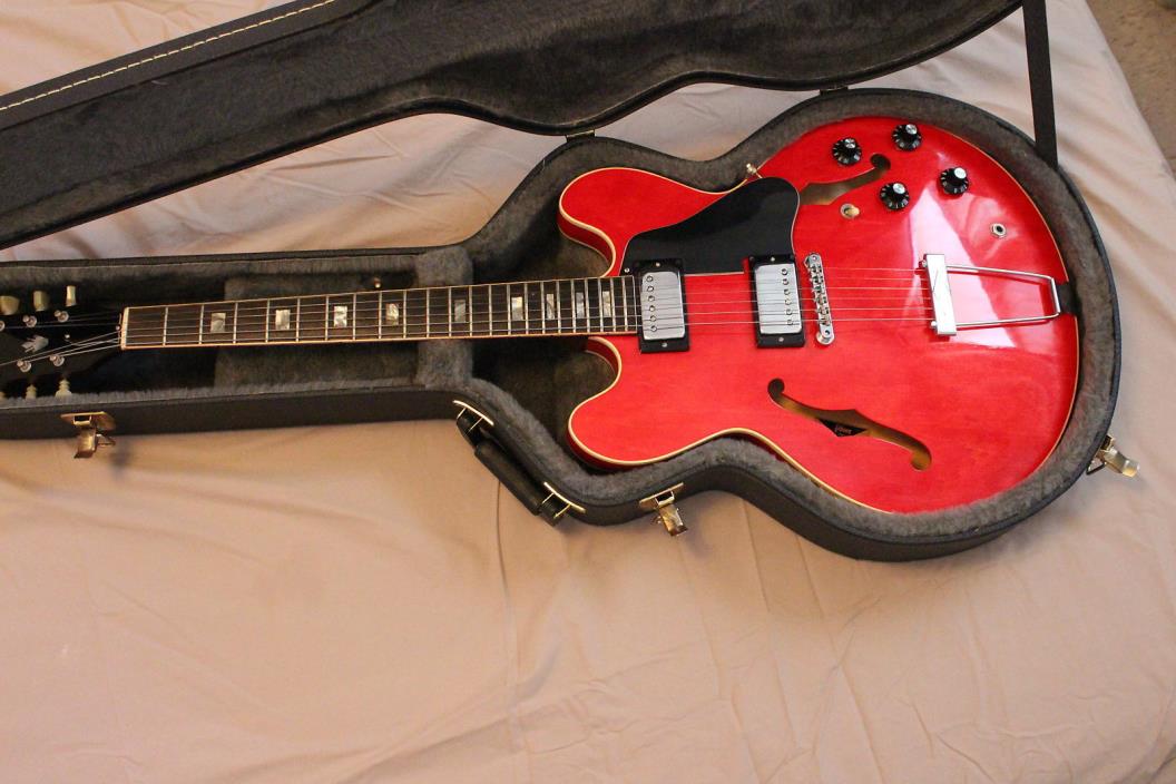 Gibson ES-335 1973 Cherry Red