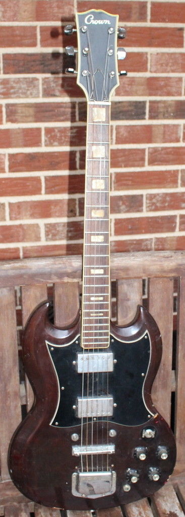 RARE VINTAGE JAPANESE CROWN ELECTRIC SG SOLID BODY GUITAR - KAWAI TEISCO