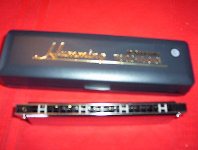 Suzuki  SU21 tremolo harmonica 21 notes (C )