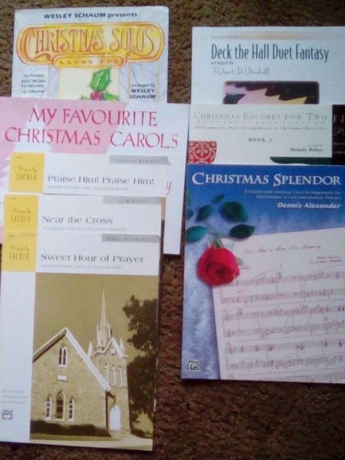 Lot of 4 Christmas books and 4 sheets piano, Schaum, Alexander, Vandall, Bober