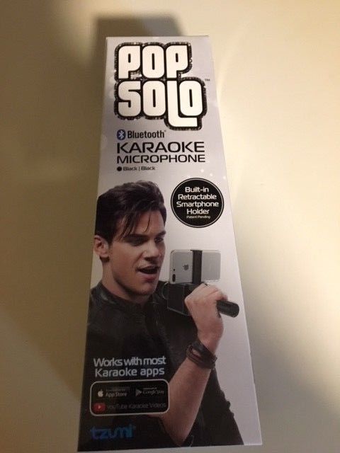 TZUMI POP SOLO Bluetooth Karaoke Microphone 4955- BLACK