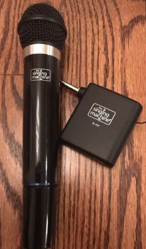 Portable Wireless Bluetooth Microphone Karaoke Battery Operated Speaker Player