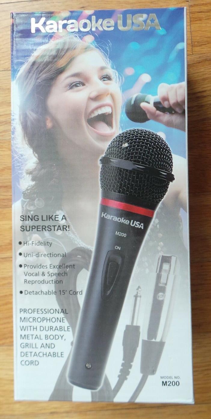 Karaoke USA(TM) M200 Professional Dynamic Microphone