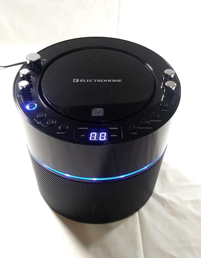 Electrohome Karaoke Player CD+G w/Audio&Video Output Jacks Model EAKAR300