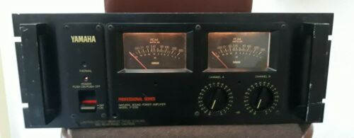 Yamaha P-2200 Professional Natural Sound Power Amplifier