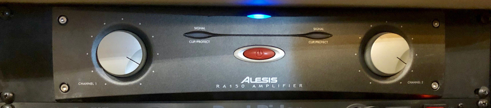 Alesis RA 150 Studio Reference Amplifier