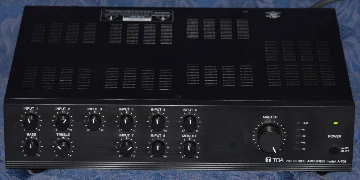 TOA 700 Series AMPLIFIER Model A-706, Output: 60W, !!! POWERS UP !!!