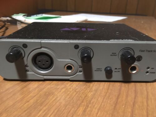 AVID Fast Track Solo Digital Audio Guitar Recording Interface USB/iPad For Mac