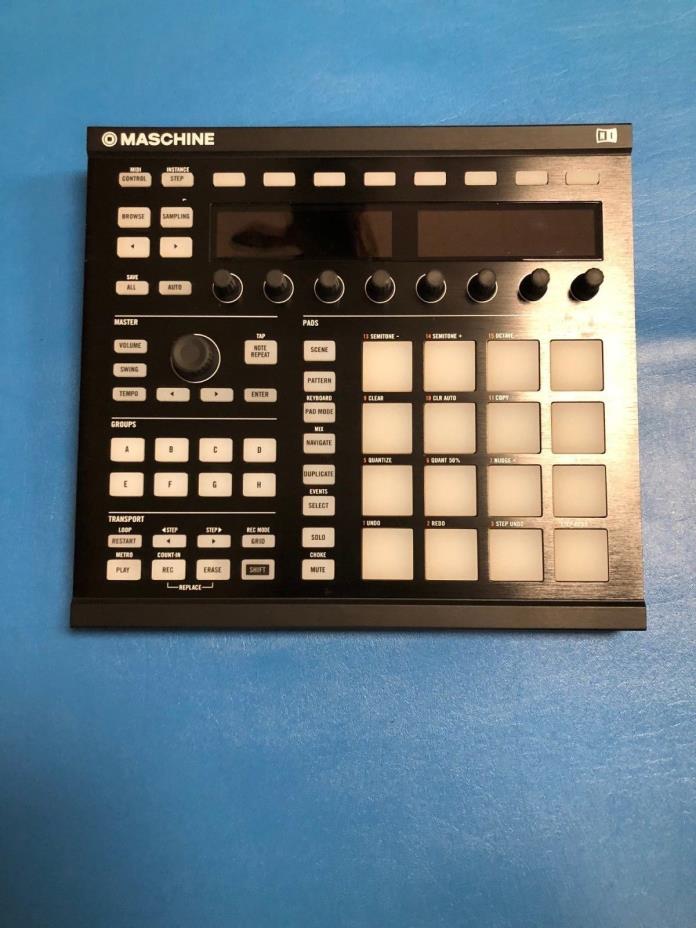 maschine mk2 black used with cord and manual