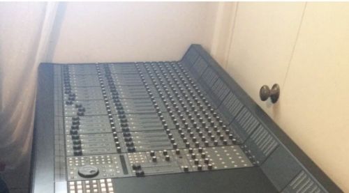 Euphonix CS 2000 II InputDigital / Analogue Mixing ConsoleTower, Localpickup